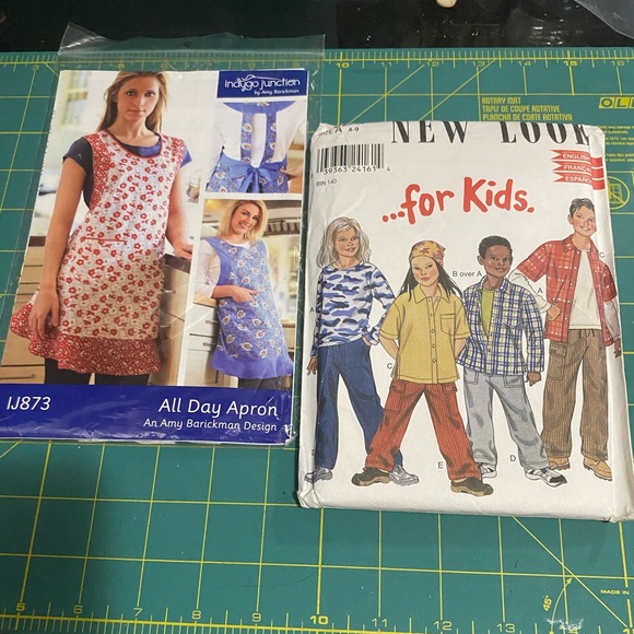 Sewing patterns bundle 2pc - Picture 1 of 1